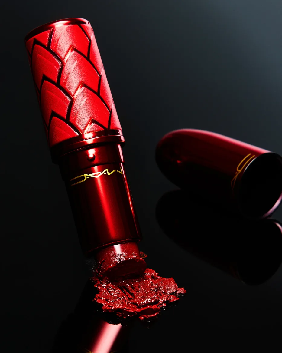 Cut Red